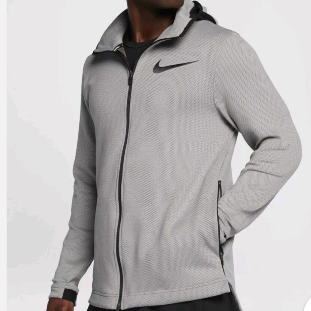 Nike Therma showtime Mens gray full zip basketball hooded sweater M